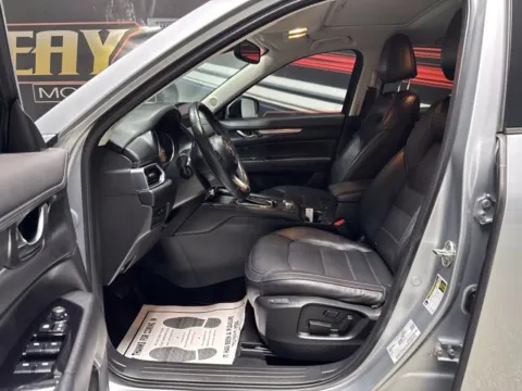 More photos of 2022 Mazda CX-5 2.5 S Preferred Package at Seay Motors, KY