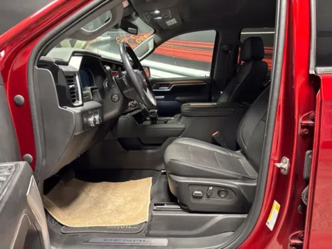 More photos of 2022 GMC Sierra 1500 Denali at Seay Motors, KY