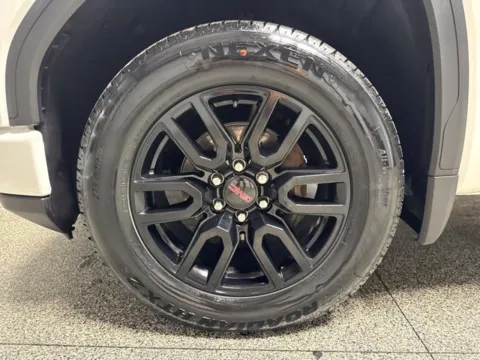More photos of 2025 GMC Sierra 1500 Elevation at Seay Motors, KY
