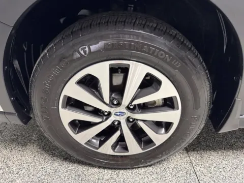 More photos of 2025 Subaru Outback Premium at Seay Motors, KY