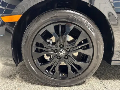 More photos of 2025 Honda Odyssey Sport-L at Seay Motors, KY