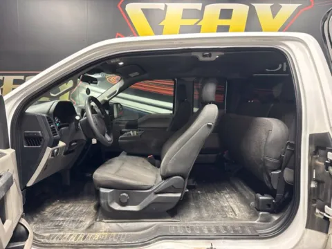 More photos of 2019 Ford F-150 XL at Seay Motors, KY