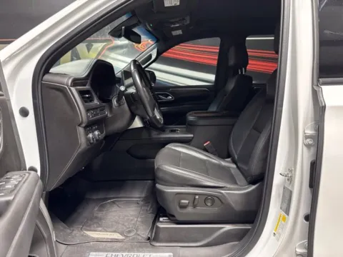 More photos of 2021 Chevrolet Tahoe Z71 at Seay Motors, KY