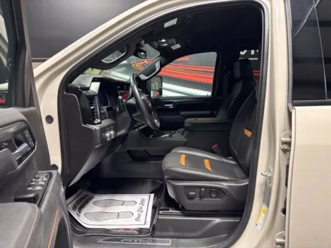 More photos of 2026 GMC Sierra 2500 HD AT4 at Seay Motors, KY