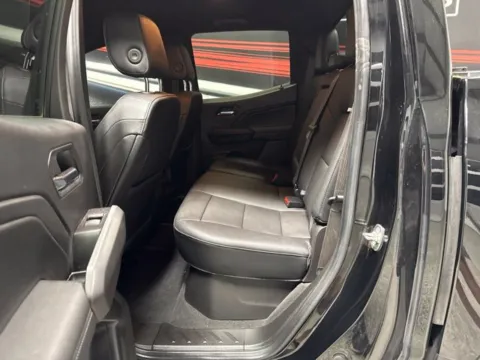 Black 2024 GMC Canyon Elevation for sale in Mayfield, KY