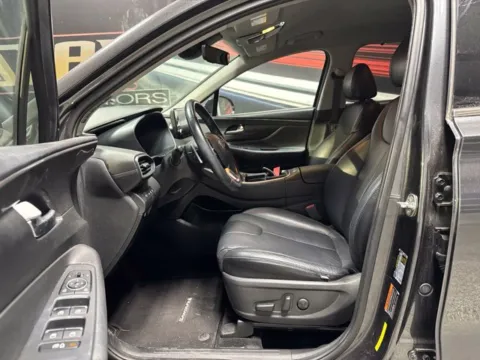 More photos of 2022 Hyundai Santa Fe XRT at Seay Motors, KY