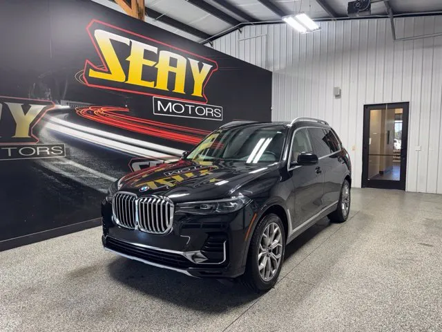 2021 BMW X7