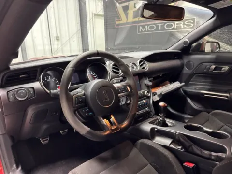 More photos of 2017 Ford Mustang Shelby GT350 at Seay Motors, KY