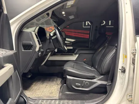 More photos of 2019 Ford F-250SD Lariat at Seay Motors, KY