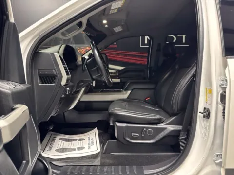 More photos of 2019 Ford F-250SD Lariat at Seay Motors, KY