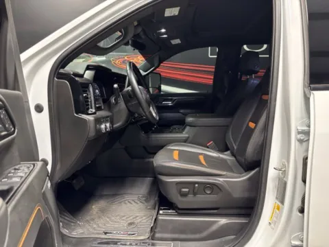 More photos of 2024 GMC Sierra 2500 HD AT4 at Seay Motors, KY