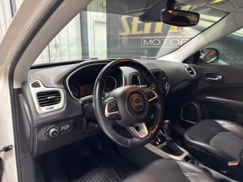 More photos of 2018 Jeep Compass Latitude at Seay Motors, KY