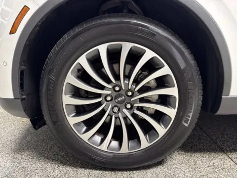 More photos of 2020 Lincoln Aviator Reserve at Seay Motors, KY