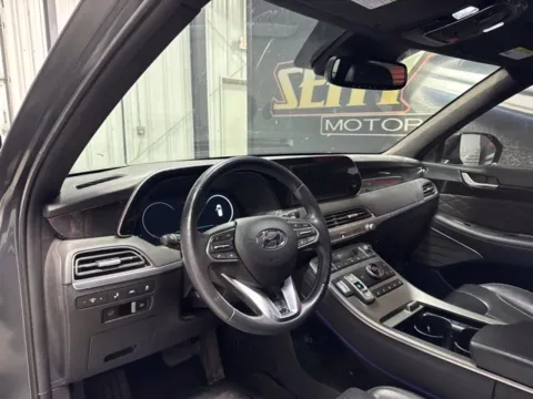 More photos of 2022 Hyundai Palisade Calligraphy at Seay Motors, KY