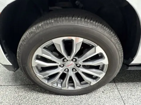 Another view of 2021 GMC Yukon XL Denali for sale in Mayfield, KY at Seay Motors