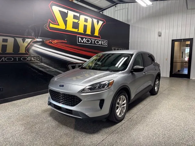 Silver 2022 Ford Escape SE for sale in Mayfield, KY