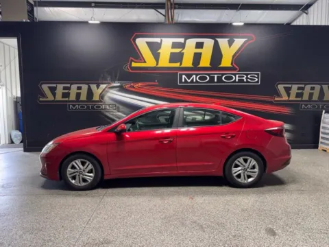 Photos of 2020 Hyundai Elantra SEL for sale in Mayfield, KY at Seay Motors