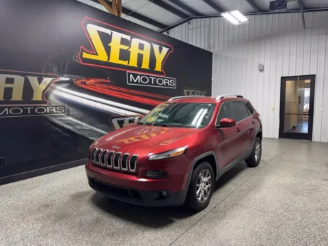 Red 2017 Jeep Cherokee Latitude for sale in Mayfield, KY