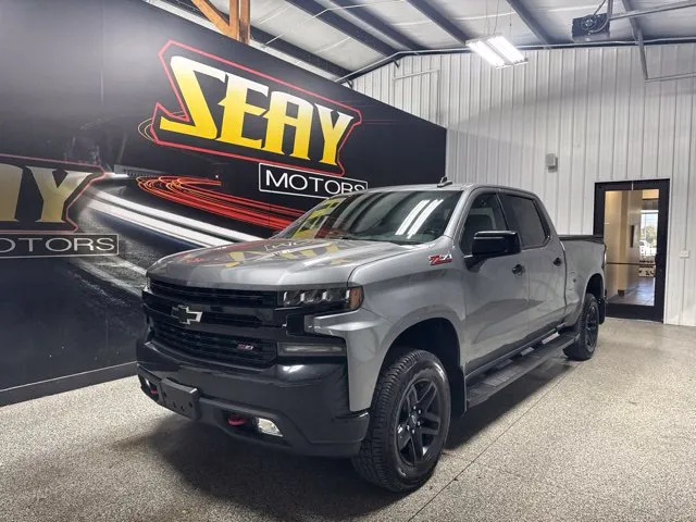 Silver 2020 Chevrolet Silverado 1500 LT Trail Boss for sale in Mayfield, KY