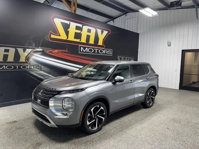 Used 2022 Mitsubishi Outlander Black Edition for sale in Mayfield