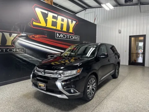Black 2017 Mitsubishi Outlander ES for sale in Mayfield, KY