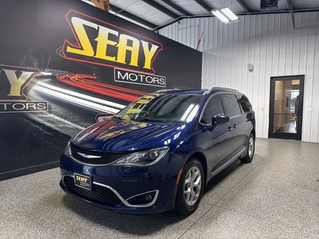 Blue 2019 Chrysler Pacifica Touring L Plus for sale in Mayfield, KY