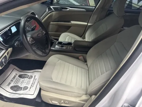 More photos of 2019 Ford Fusion SE at Seay Motors, KY