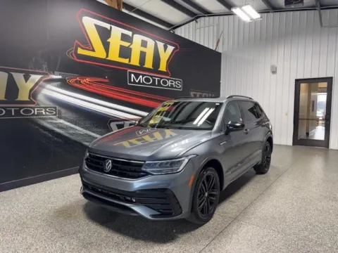 Unknown 2022 Volkswagen Tiguan 2.0T SE R-Line Black for sale in Mayfield, KY