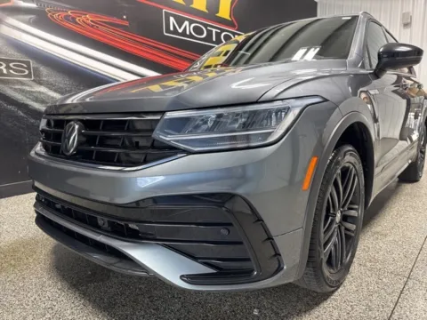 More photos of 2022 Volkswagen Tiguan 2.0T SE R-Line Black at Seay Motors, KY