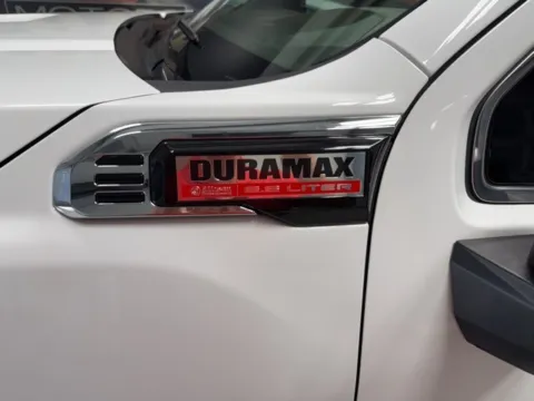 More photos of 2024 GMC Sierra 2500HD SLT at Seay Motors, KY