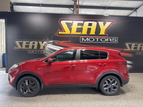 Photos of 2022 Kia Sportage LX for sale in Mayfield, KY at Seay Motors