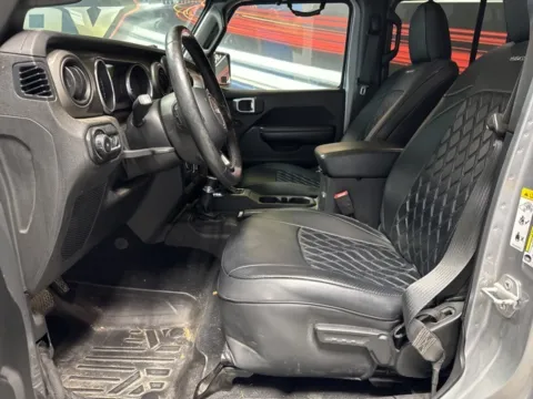 More photos of 2018 Jeep Wrangler Unlimited Sport S at Seay Motors, KY