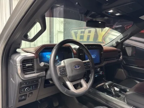 More photos of 2022 Ford F-150 Lariat at Seay Motors, KY