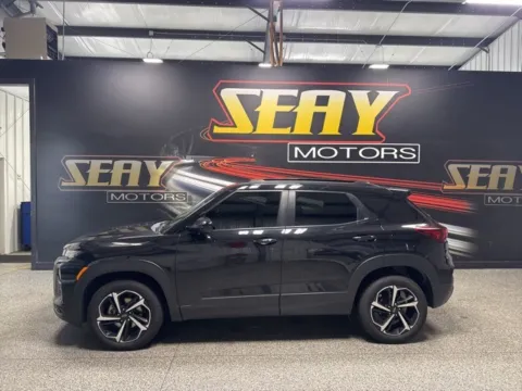 Photos of 2022 Chevrolet TrailBlazer RS for sale in Mayfield, KY at Seay Motors