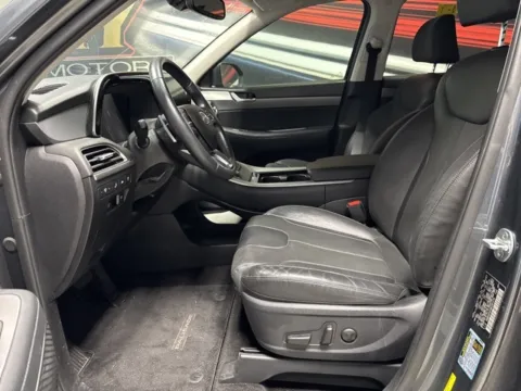 More photos of 2021 Hyundai Palisade SEL at Seay Motors, KY