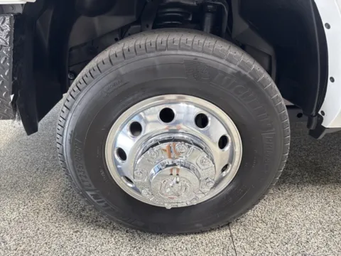 More photos of 2022 Ram 3500 Laramie at Seay Motors, KY