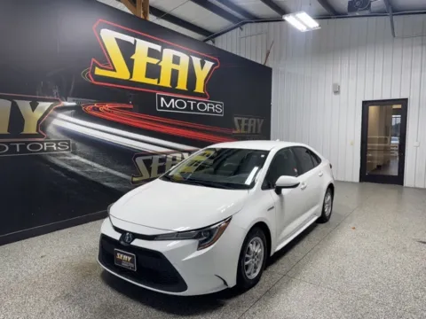 White 2021 Toyota Corolla Hybrid LE for sale in Mayfield, KY