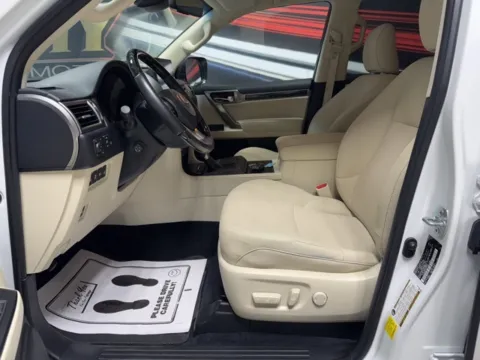More photos of 2023 Lexus GX 460 at Seay Motors, KY