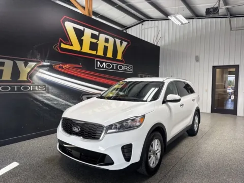 White 2020 Kia Sorento LX for sale in Mayfield, KY