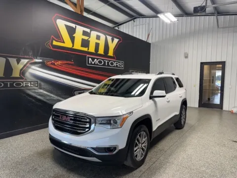 White 2019 GMC Acadia SLE-2 for sale in Mayfield, KY