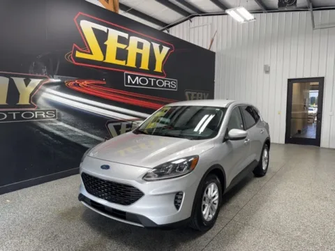Silver 2020 Ford Escape SE for sale in Mayfield, KY