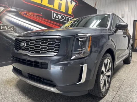 Photos of 2020 Kia Telluride S for sale in Mayfield, KY at Seay Motors