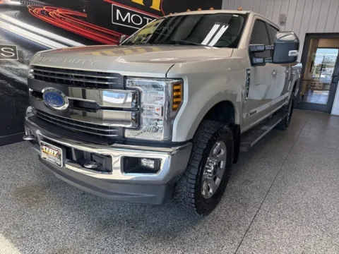Photos of 2018 Ford F-250SD Lariat for sale in Mayfield, KY at Seay Motors