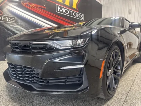 Photos of 2020 Chevrolet Camaro SS for sale in Mayfield, KY at Seay Motors