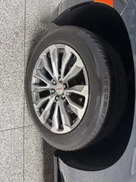 More photos of 2021 GMC Yukon XL Denali at Seay Motors, KY