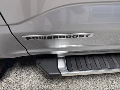 More photos of 2022 Ford F-150 XLT at Seay Motors, KY