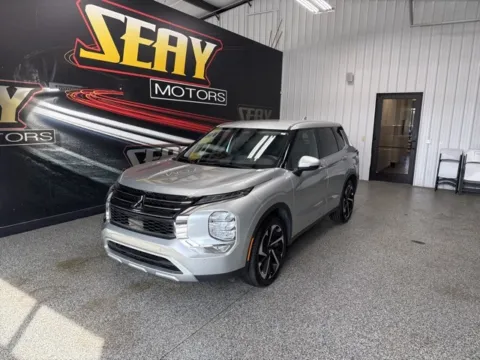 Silver 2024 Mitsubishi Outlander SE for sale in Mayfield, KY