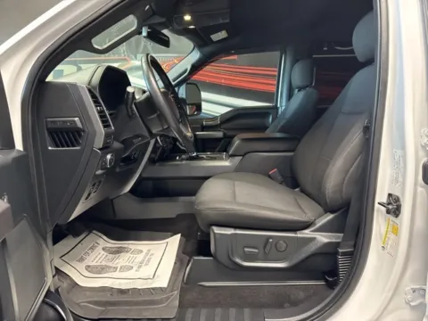 More photos of 2020 Ford F-150 XLT at Seay Motors, KY