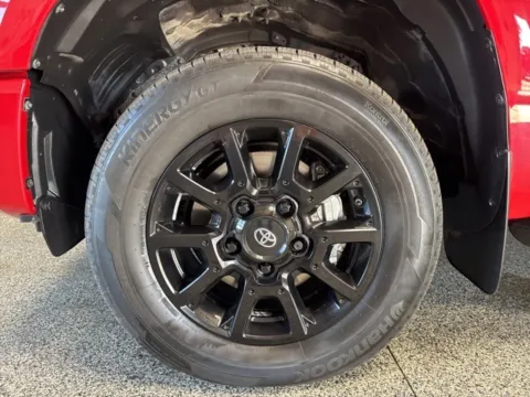 More photos of 2020 Toyota Tundra SR5 at Seay Motors, KY