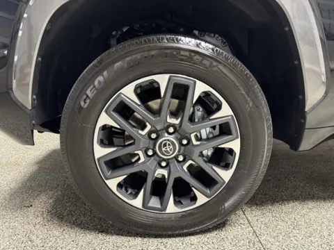 More photos of 2024 Toyota Tundra Hybrid Limited at Seay Motors, KY